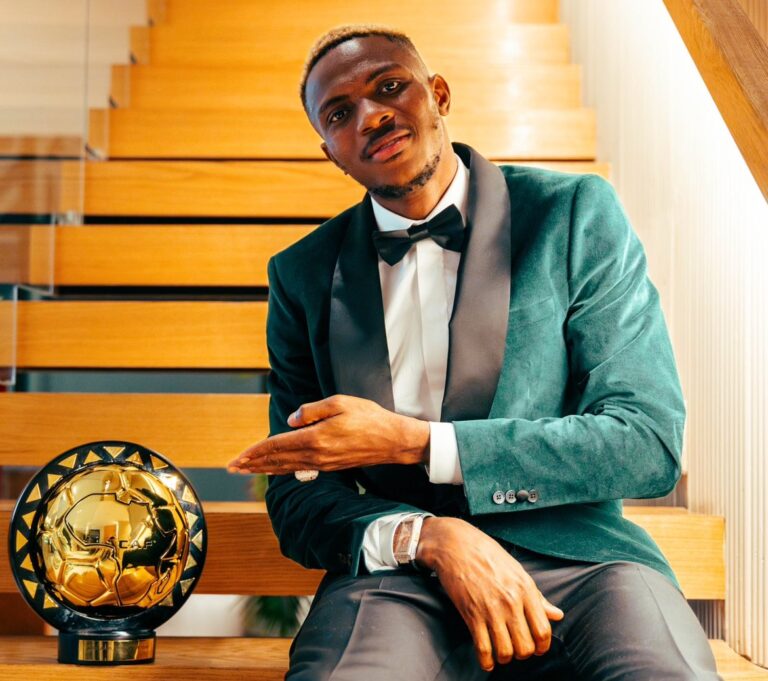 Victor Osimhen’s Move to Chelsea Fails, May Remain in Napoli