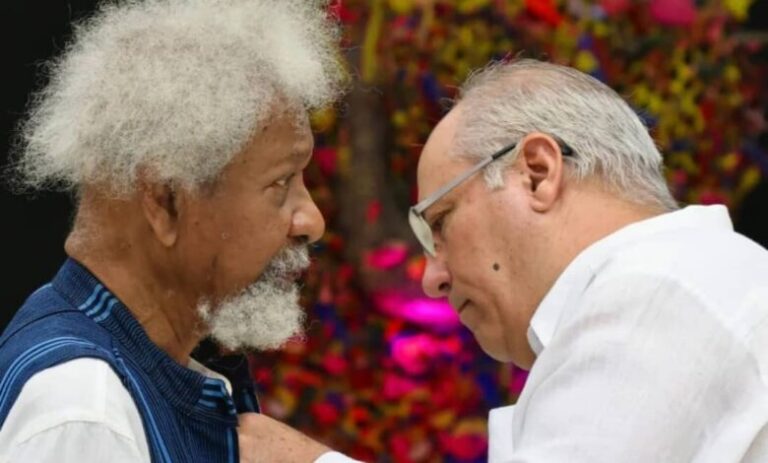 Cuba Honours Wole Soyinka with Prestigious Haydee Santamaria Medal