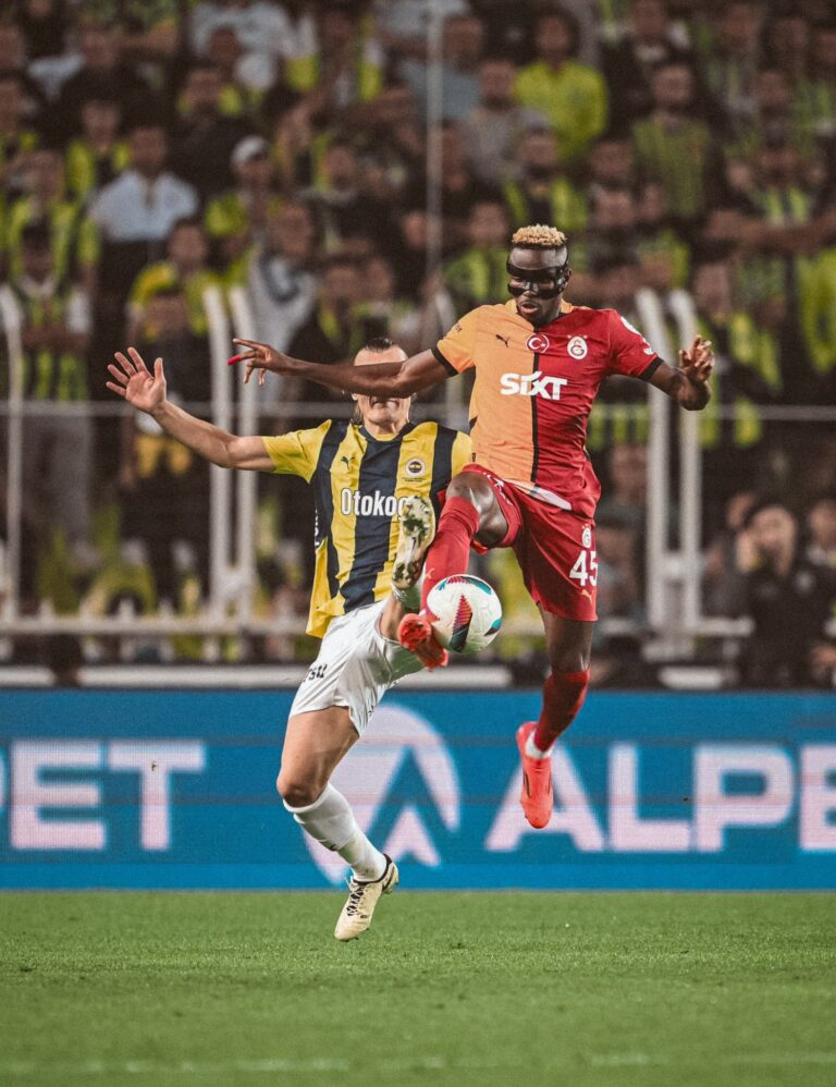 Osimhen’s Seventh Goal Powers 10-Man Galatasaray to Dramatic Victory