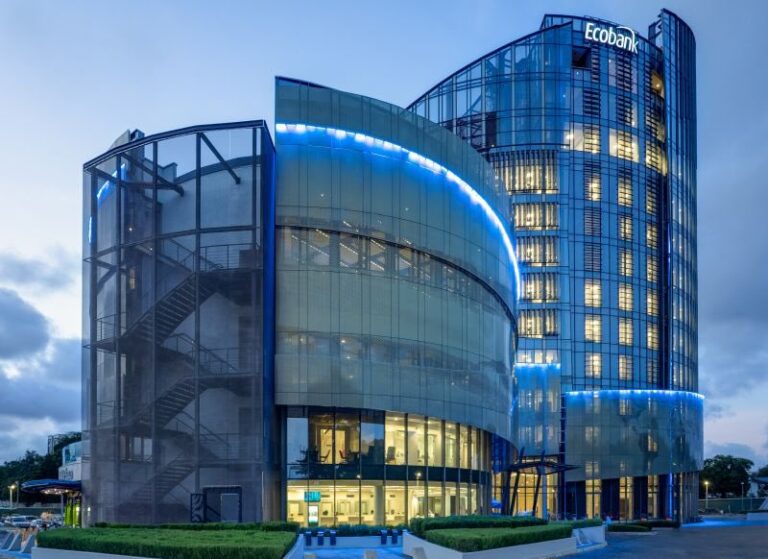 CIBN, Bank CEOs Condemn Media Smear Campaigns Against Banks