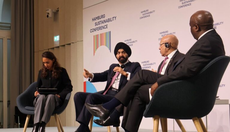 New Minimum Wage Only Affects Small Fraction of Nigerians, Says World Bank