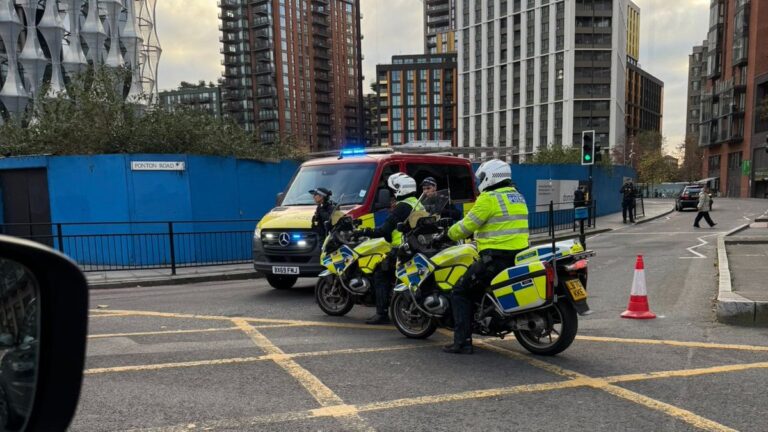 London Police Blow Up Hoax Device Outside US Embassy