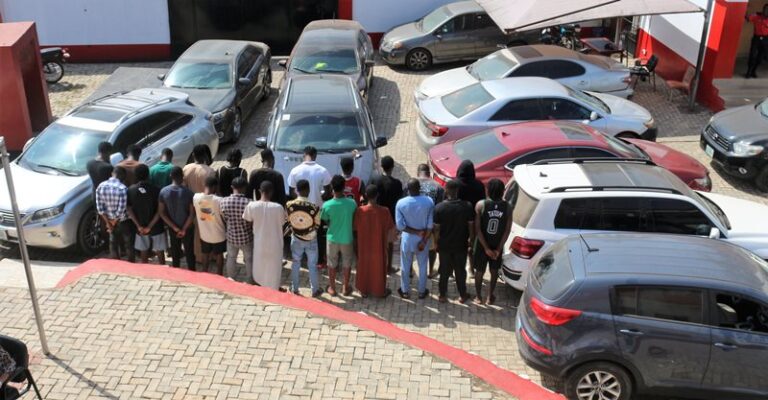 EFCC Nabs 23 Internet Fraud Suspects in Ibadan, Seizes Luxury Cars