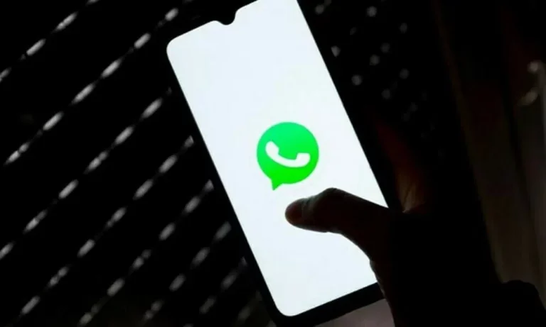 WhatsApp to Stop Working on Older IOS, Android Phones from Next Month