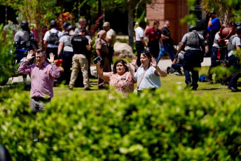 FSU Shooting: 2 Dead, 6 Injured in Campus Attack