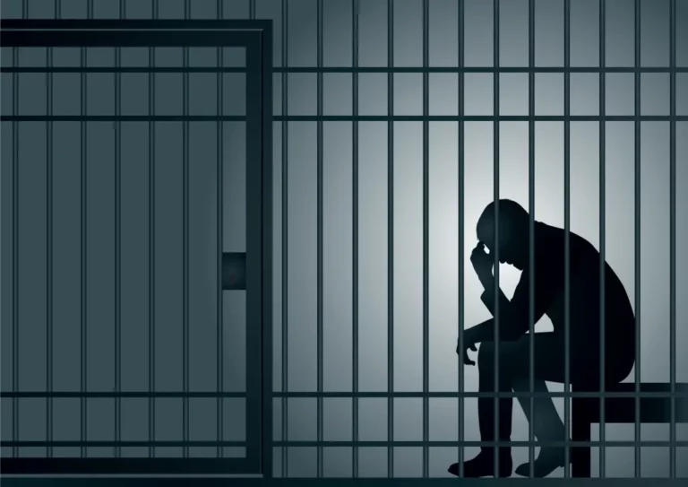 Jealous Lover Remanded for Attacking Boyfriend’s Genitals
