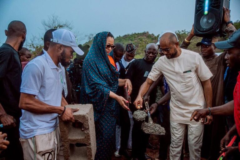 Senator Natasha Launches Free Maternity Centre