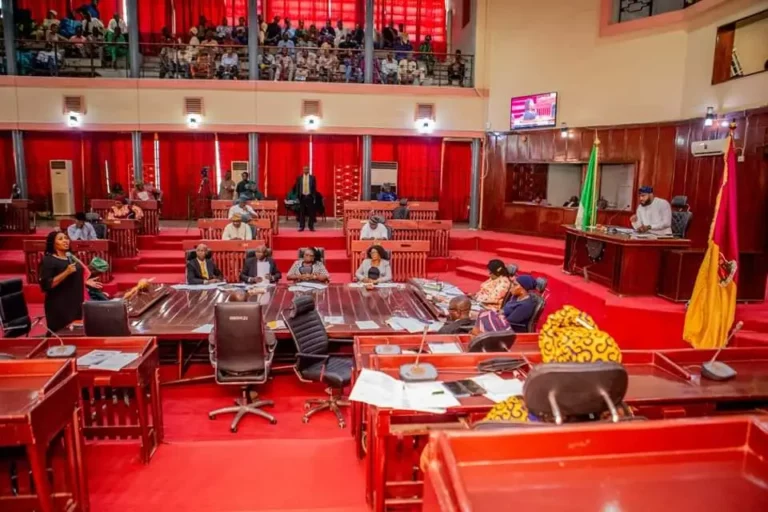 Oyo Assembly Drops Alaafin-Only Plan, Adopts Rotational Obas’ Council Chair