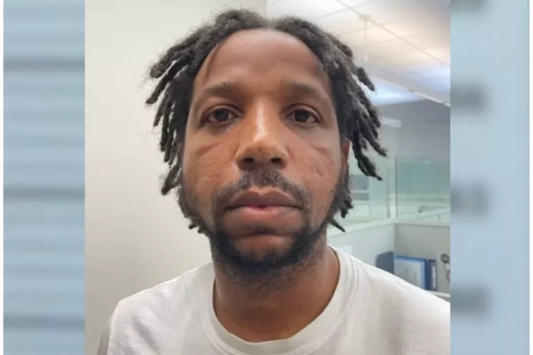 Jail Worker Arrested for Aiding Inmate Escape in U.S.