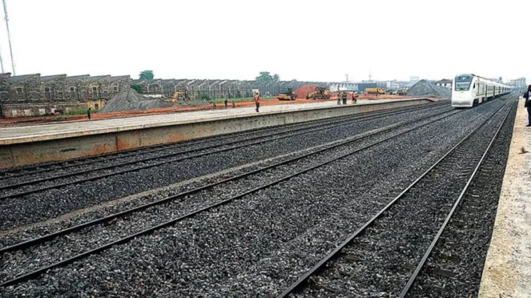 PWD Rail Crossing Closure Shifted to May 14