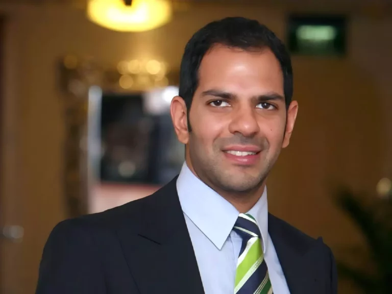 Indian Business Tycoon Dies After Bee Sting in UK Polo Match