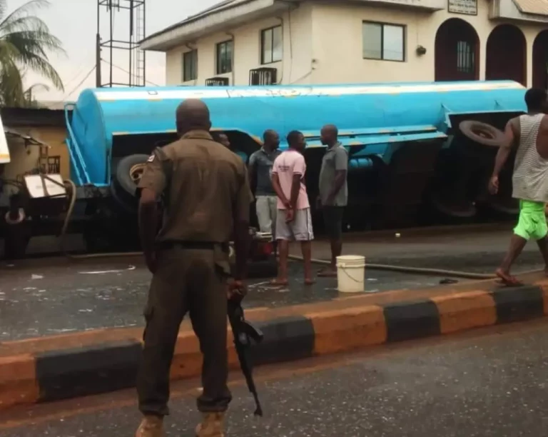 Diesel Tanker Falls in Port Harcourt, Residents Rush to Scoop Fuel