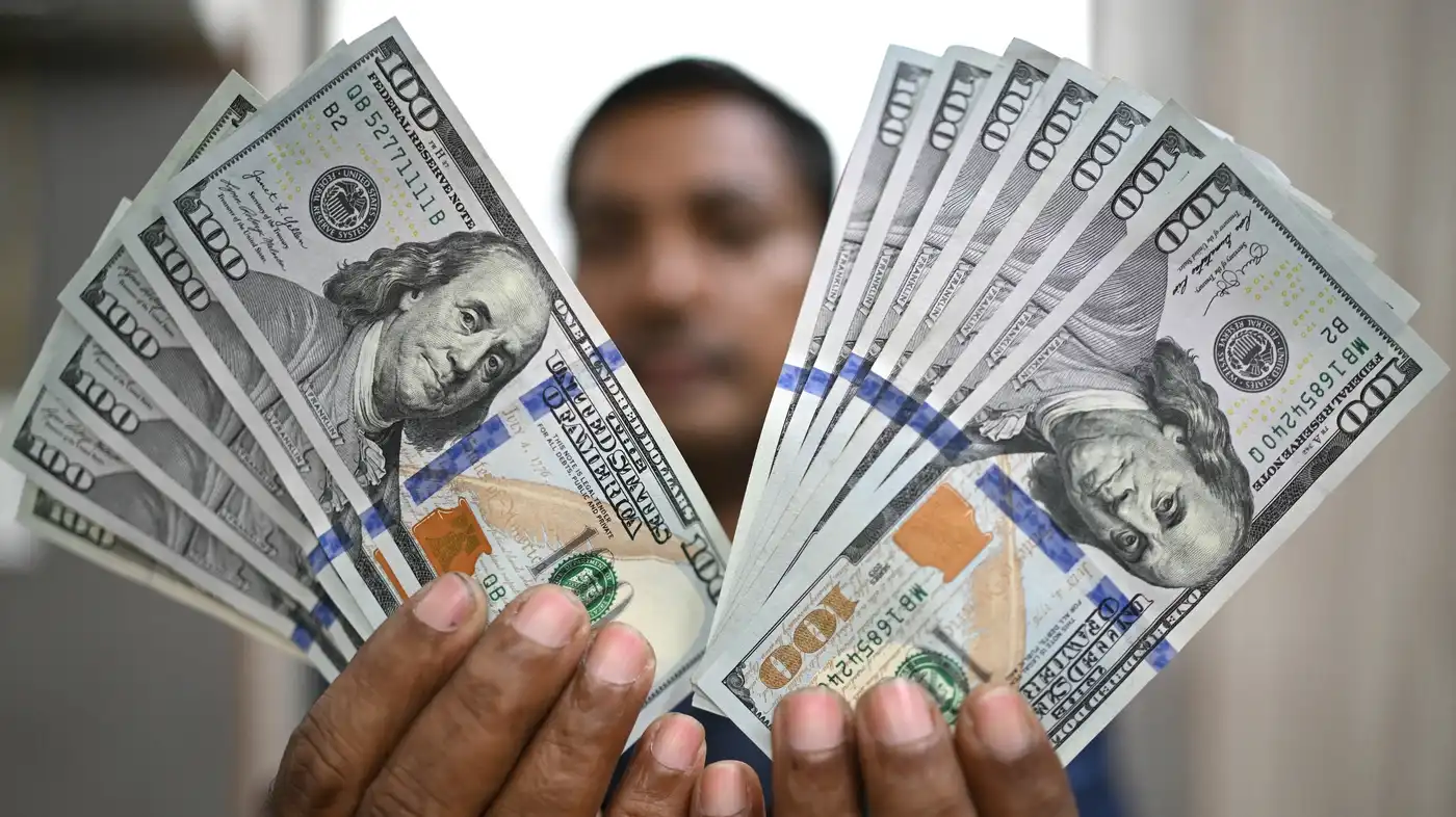 CBN Boosts Dollar Supply, Grants BDCs $150,000 Weekly Access
