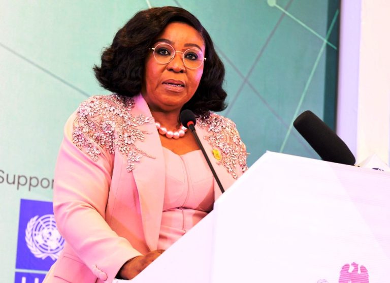 FG Approves Pay Rise, New Benefits for Civil Servants