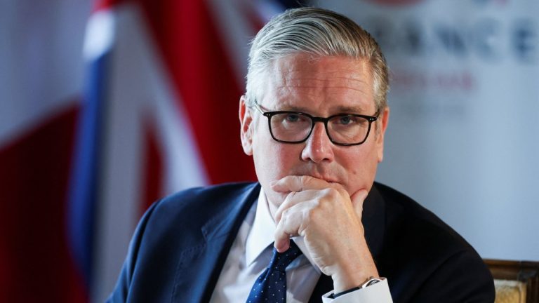 UK PM Starmer Resigns Amid Labour Pressure